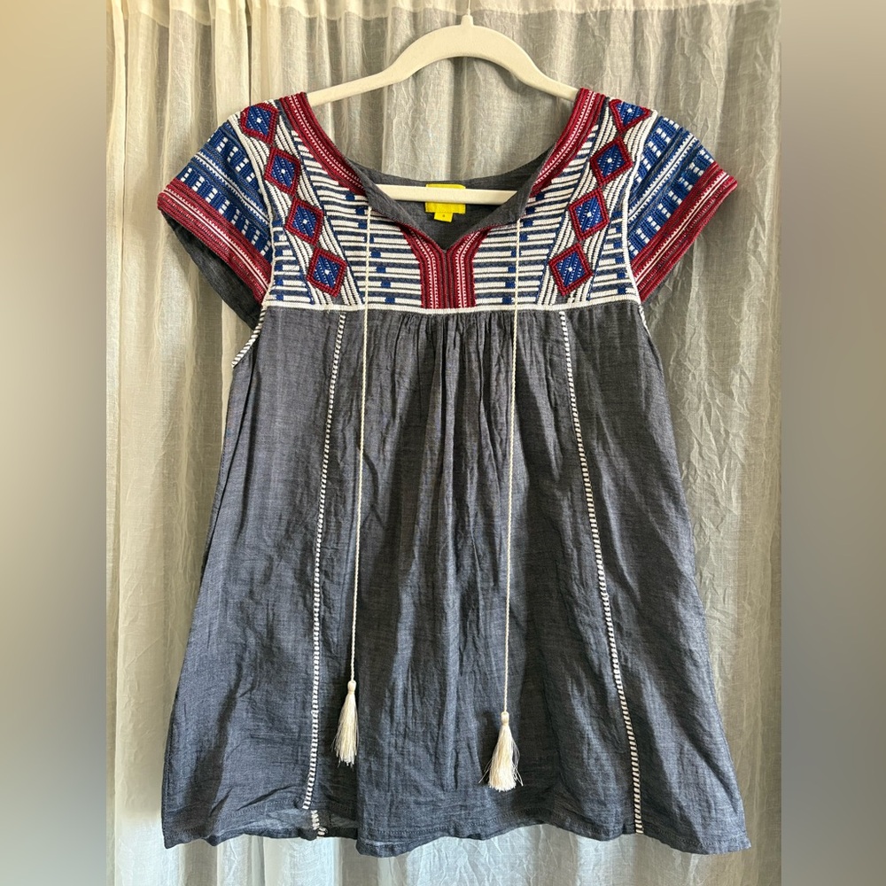 Roller Rabbit Charcoal Gray Blouse with Red White Blue Embroidery size small